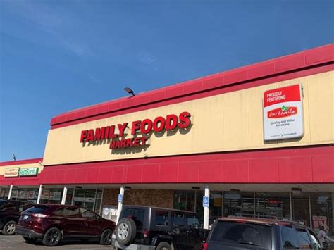 Family Foods Market .